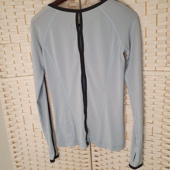 Lululemon Running Top Size 4/XS Womens - Picture 5 of 7